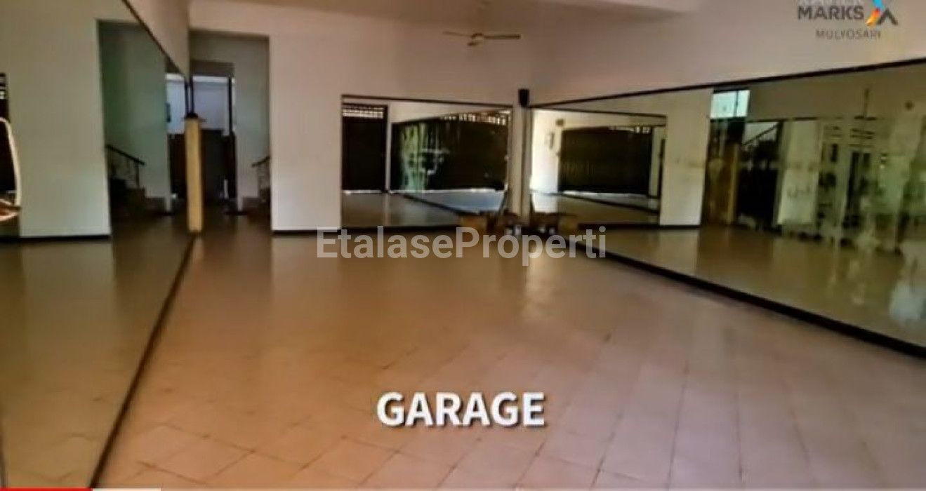 Foto properti Strategis Di Tengah Kota  Surabaya, DISEWAKAN Rumah Jalan Kusuma Bangsa 3