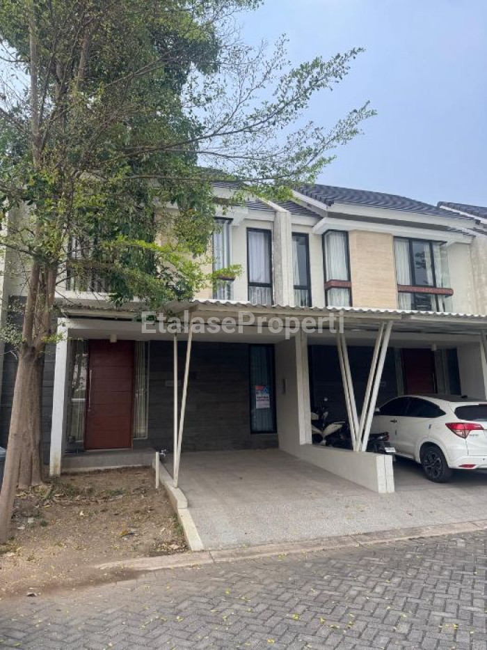 Foto properti Dijual/Disewakan  Rumah View Lake 1