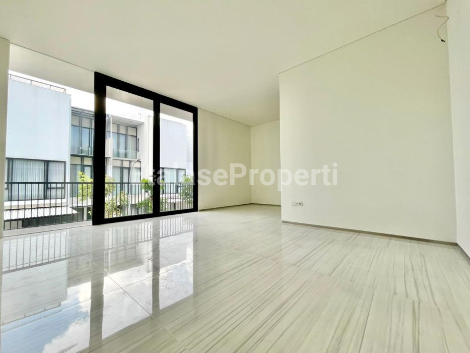 Foto properti *Dijual Rumah Baru Gress, Dian Istana Nexus* 5