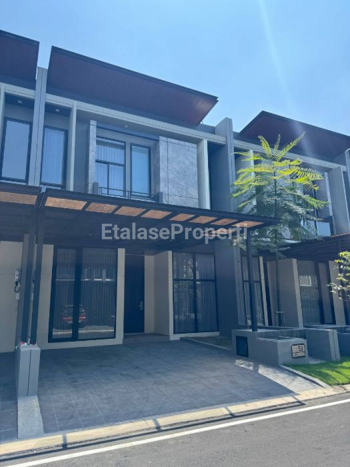 Foto properti Rumah Disewakan Di Citraland Utama Surabaya Dekat Gwalk, Kampus Ciputra, Pakuwon Mall 1