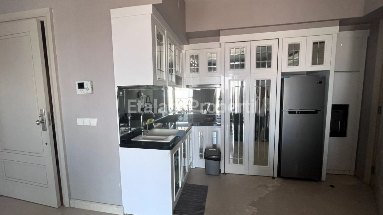 Foto properti Apartemen Mewah The Peak Tipe 3 Bedroom Private Lift Lantai 30 2