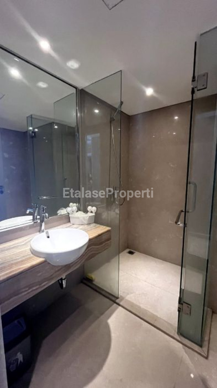 Foto properti Apartemen Mewah The Peak Tipe 3 Bedroom Private Lift Lantai 30 10