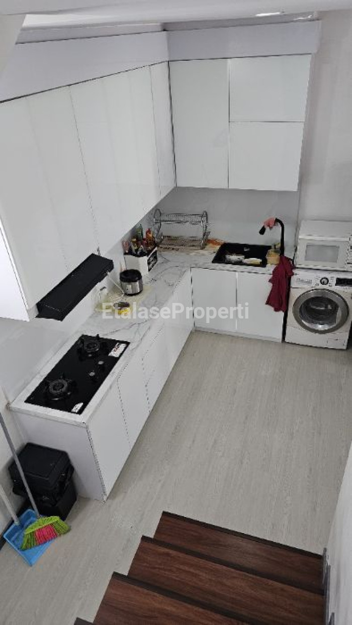 Foto properti Dijual Rumah Siap Huni Di Taman Mutiara, Pakuwon City 4