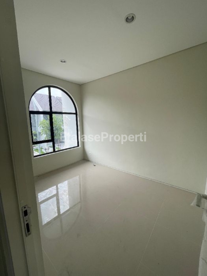 Foto properti Jual Rumah Baru Gress Citraland Kedamean Type Flie Superior 2