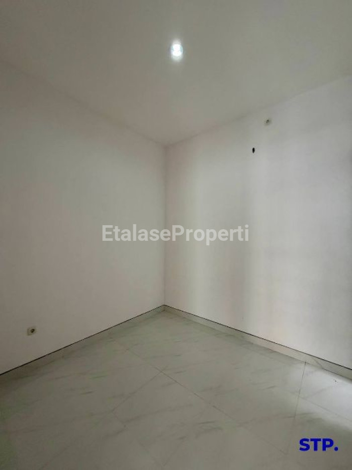 Foto properti Sisa 1 Unit - Rumah Baru Minimalis Di Prapen Indah, Jemursari 6