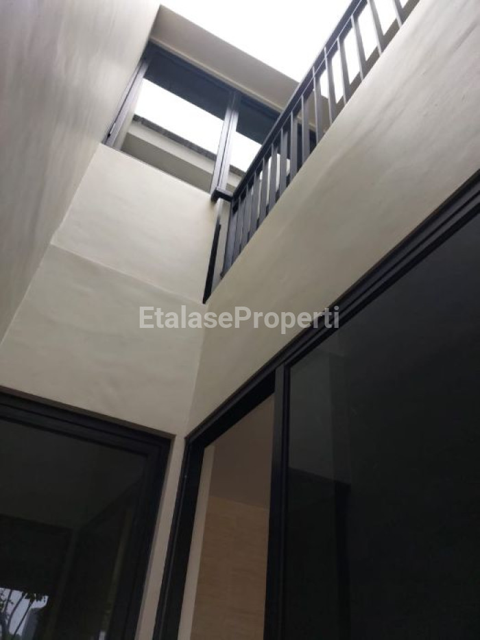 Foto properti Dijual Dan Disewakan Rumah North West Hill Siap Huni 2