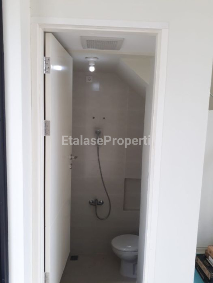 Foto properti Dijual Dan Disewakan Rumah North West Hill Siap Huni 8