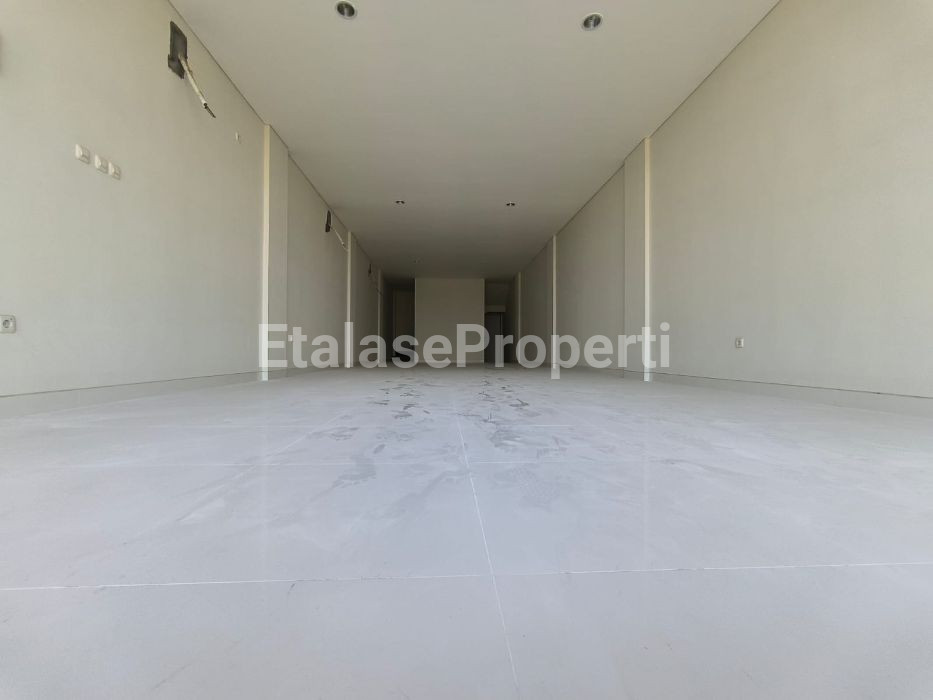 Foto properti Disewakan Ruko 4lantai  Baru Gress Raya Dinoyo 2