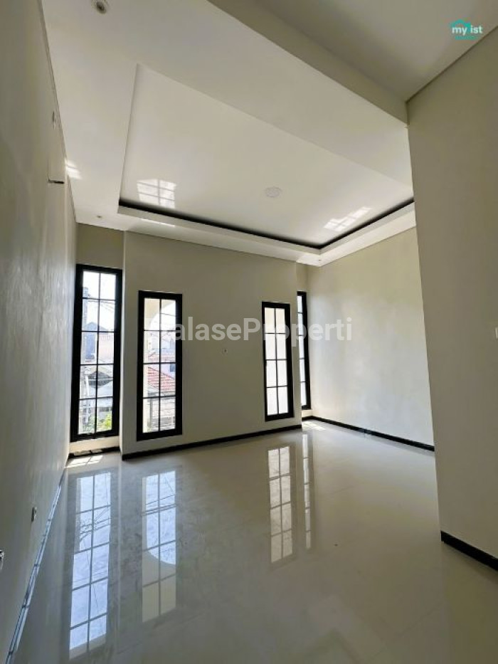 Foto properti Dijual Rumah Di Nirwana Eksekutif Dekat MERR UPH Wonorejo 10