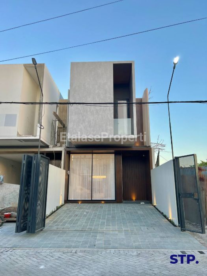 Foto properti 2 Unit Inden - Rumah Modern Di Mojoarum Dharmahusada Tipe A 1