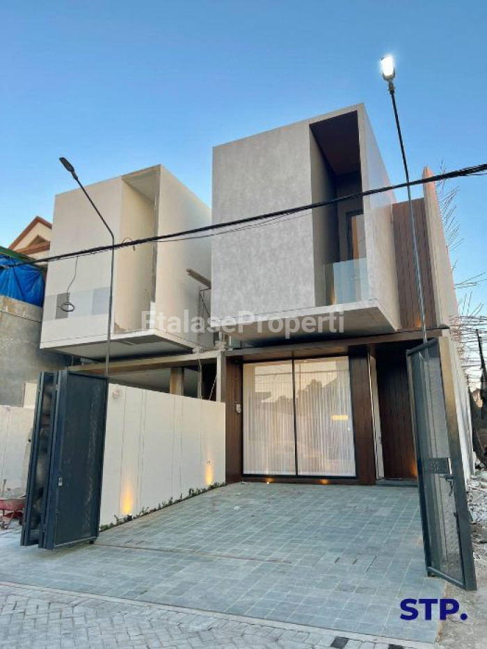 Foto properti 2 Unit Inden - Rumah Modern Di Mojoarum Dharmahusada Tipe B 1