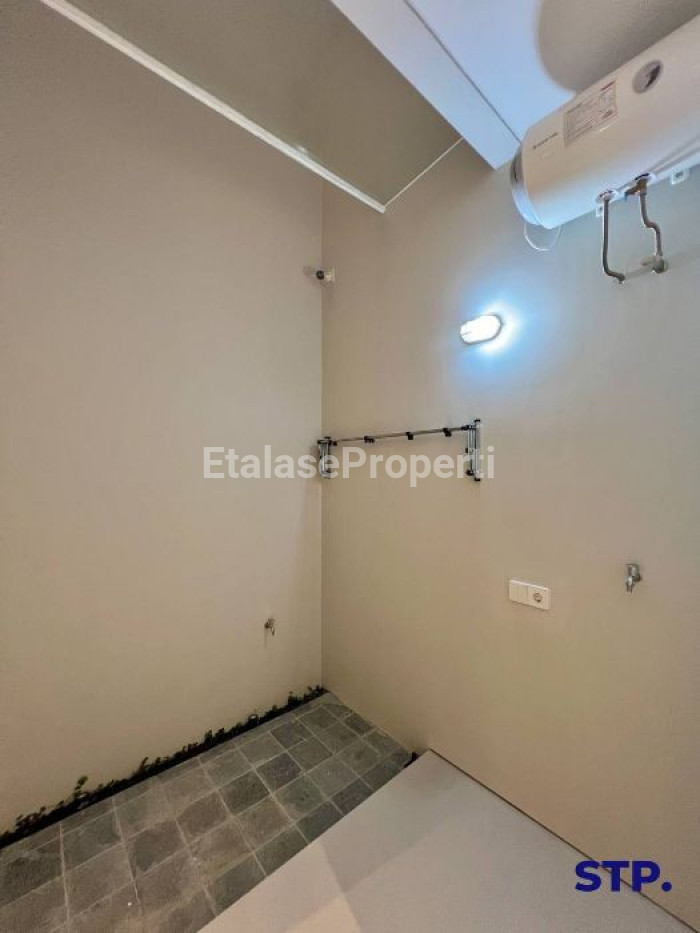 Foto properti 2 Unit Inden - Rumah Modern Di Mojoarum Dharmahusada Tipe B 5