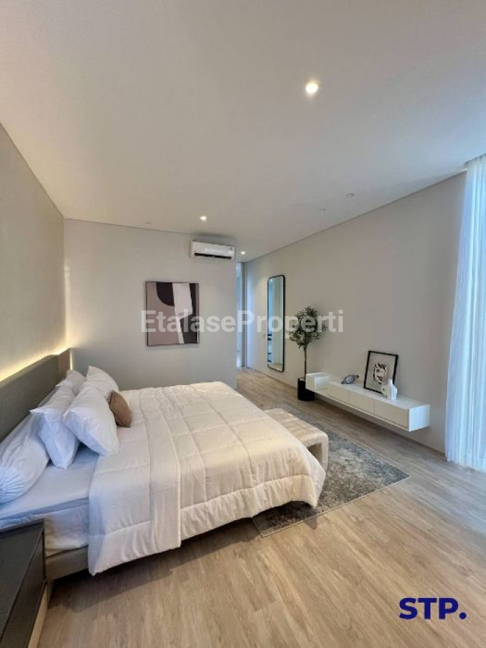 Foto properti 2 Unit Inden - Rumah Modern Di Mojoarum Dharmahusada Tipe B 7