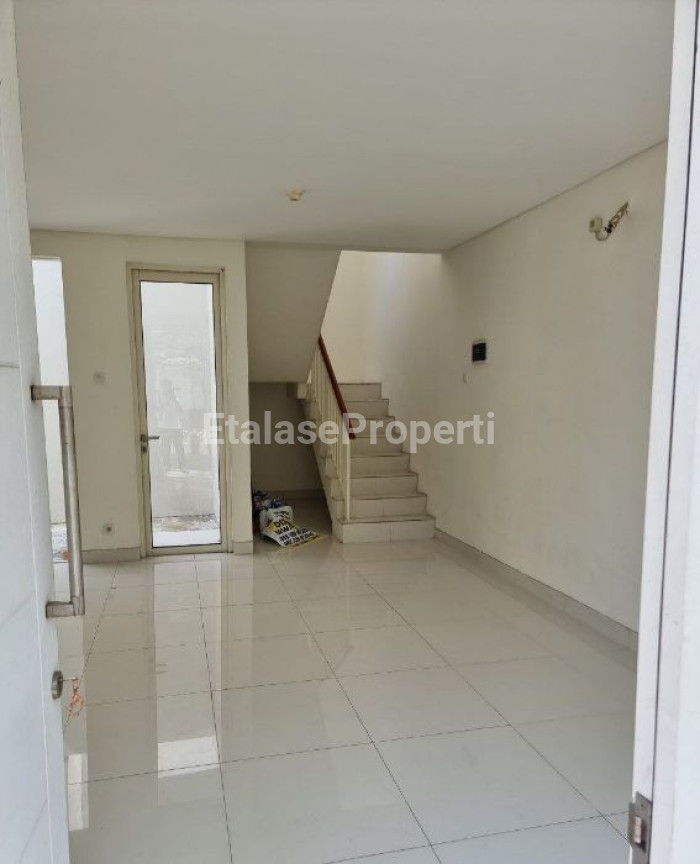 Foto properti Rumah Grand Pakuwon Cluster Adelaide Tipe Sanders Lebar 6 3