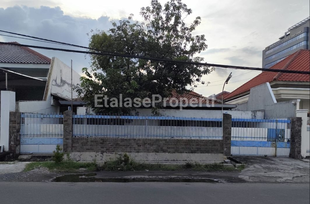 Foto properti Jual Rumah Hitung Tanah Raya Dharmahusada 1