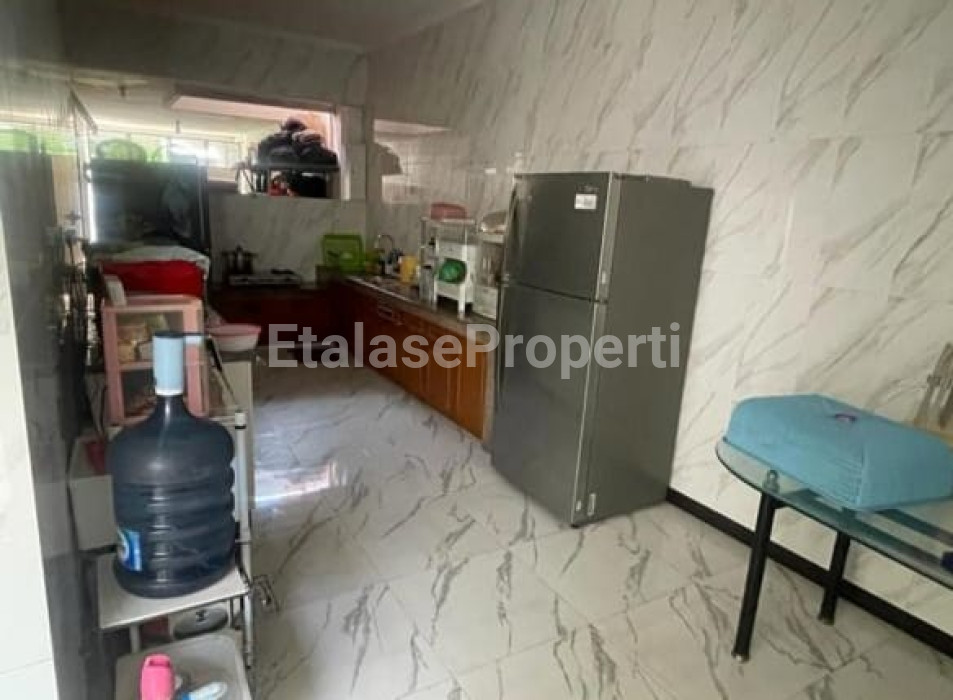 Foto properti Jual Rumah Dharmahusada Indah 8