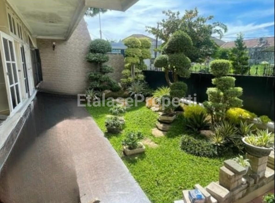 Foto properti Jual Rumah Dharmahusada Indah 9