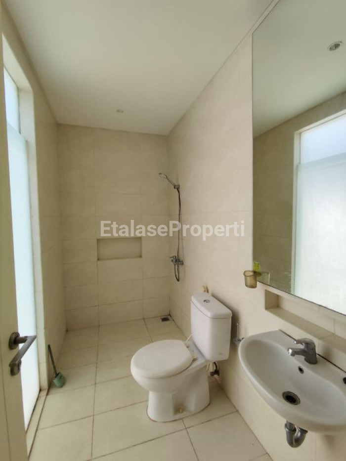 Foto properti Jual Rumah Pakuwon City 3