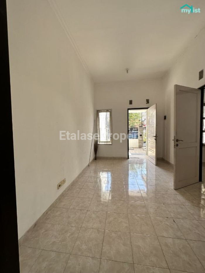 Foto properti Disewakan Rumah Di Purimas Dekat MERR Gununganyar 5