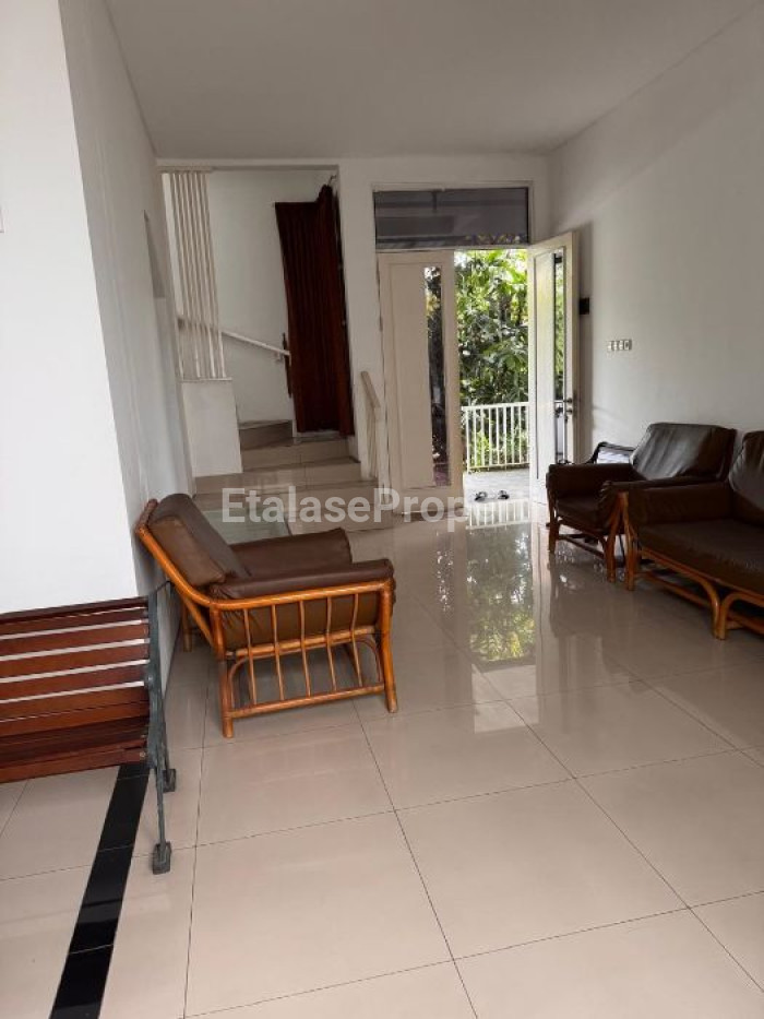 Foto properti DIJUAL RUMAH Royal Residence Cluster Addington 3