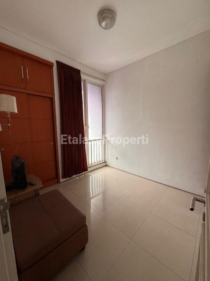 Foto properti DIJUAL RUMAH Royal Residence Cluster Addington 6