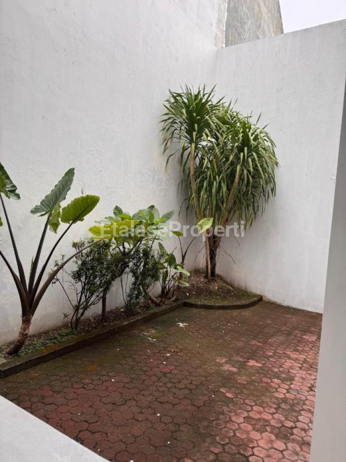 Foto properti DIJUAL RUMAH Royal Residence Cluster Addington 8