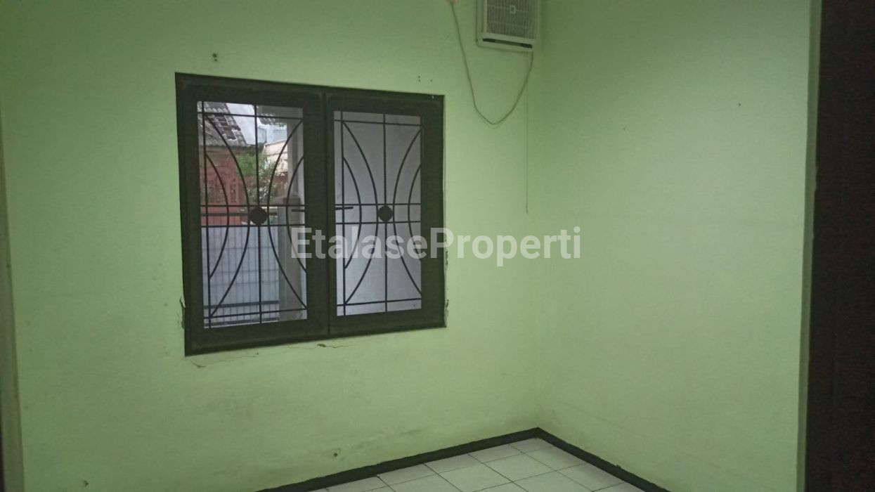 Foto properti *Dijual Rumah Citra Dahlia, Tropodo* 4