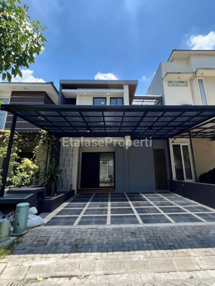 Foto properti Rumah Baru Semi Furnished Di Dian Istana Cluster Moca Vrbana 1
