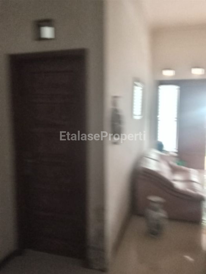 Foto properti Dijual Rumah Luas Di Rungkut Barata Surabaya Dekat Akses Tol Juanda 3
