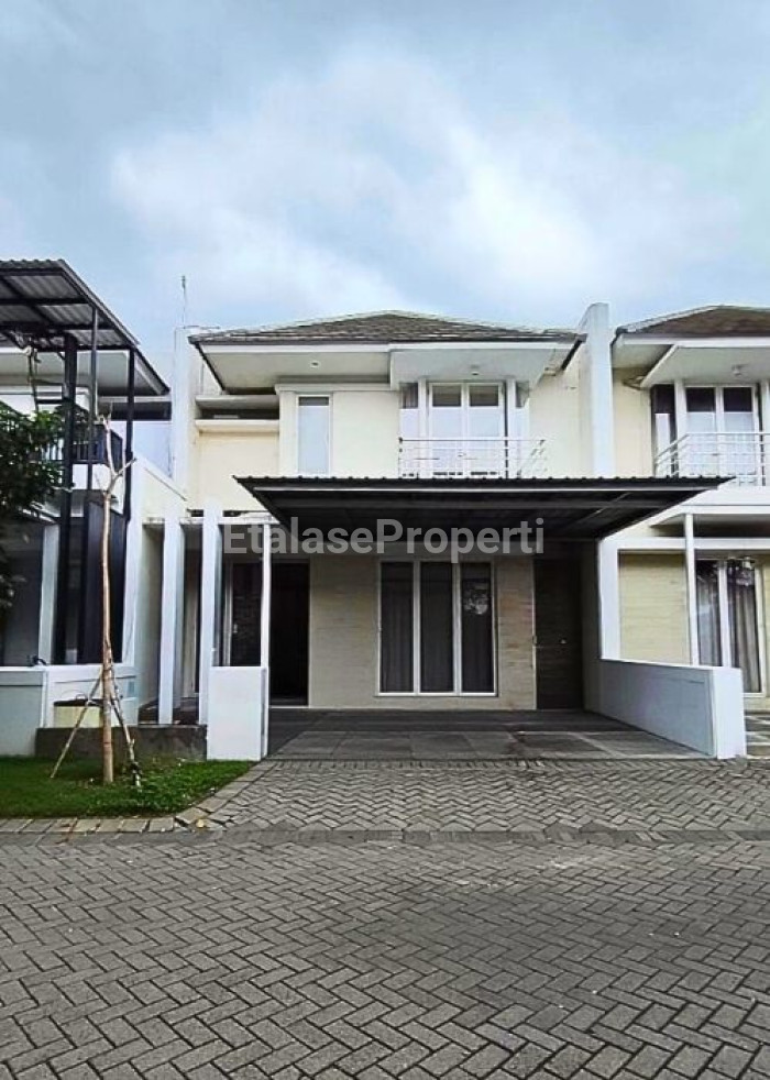 Foto properti Jual Rumah  Royal Residence Cluster Bleinhiem 1