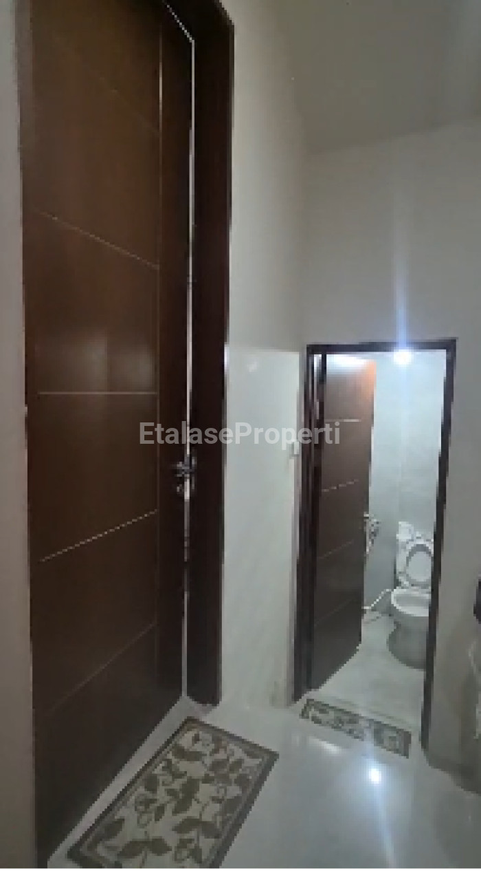 Foto properti For Sale  Barang Langka Cocok Untuk SENIOR, Rumah Di Taman Puspa Raya Citraland 5