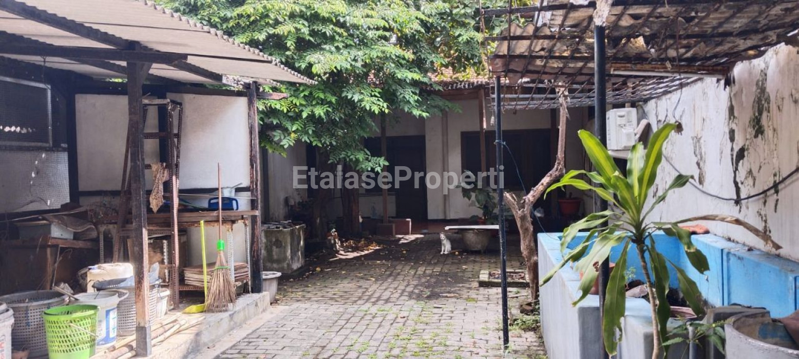 Foto properti Rumah Hoek 1 Lantai Di Jemursari Timur 6