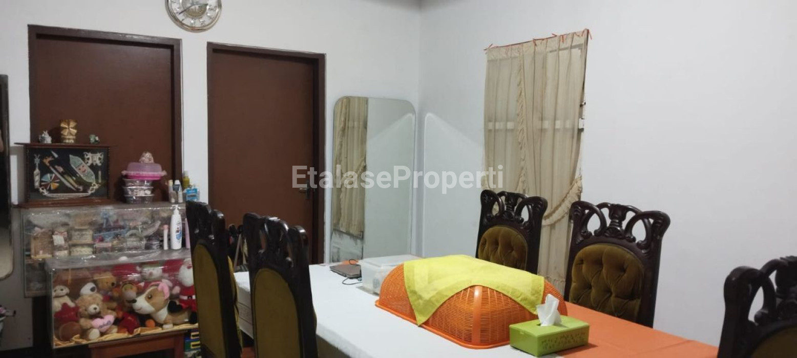 Foto properti Rumah Hoek 1 Lantai Di Jemursari Timur 8