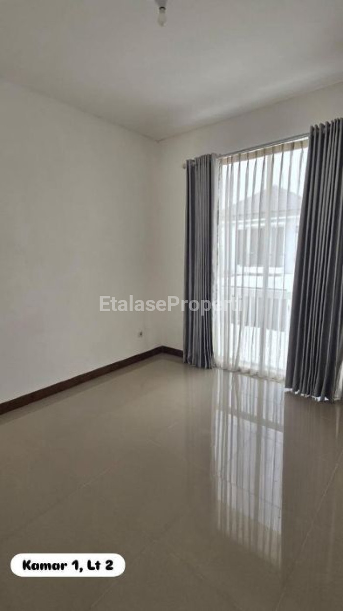 Foto properti Dijual Cepat Rumah Royal Residence Surabaya 10