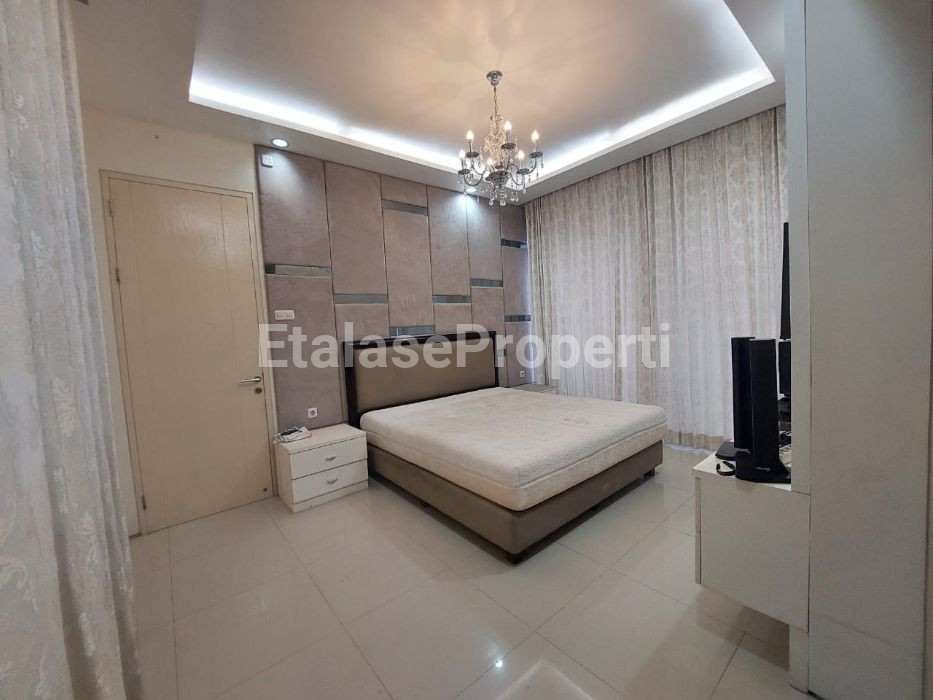 Foto properti Di Jual Cepat  Rumah Modern Minimalis Siap Huni Royal Residence Wiyung-Surabaya Barat 3
