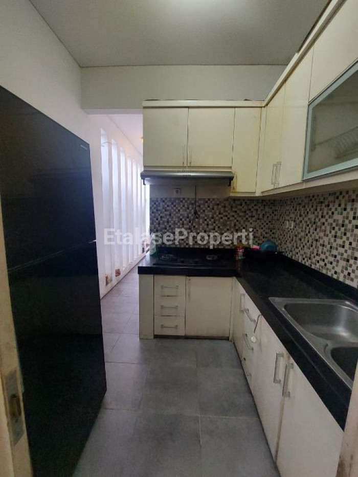 Foto properti Di Jual Cepat  Rumah Modern Minimalis Siap Huni Royal Residence Wiyung-Surabaya Barat 4