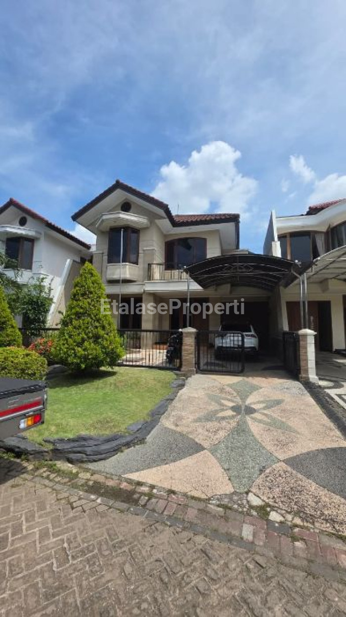 Foto properti *Dijual Rumah Dharmahusada Regency* 1