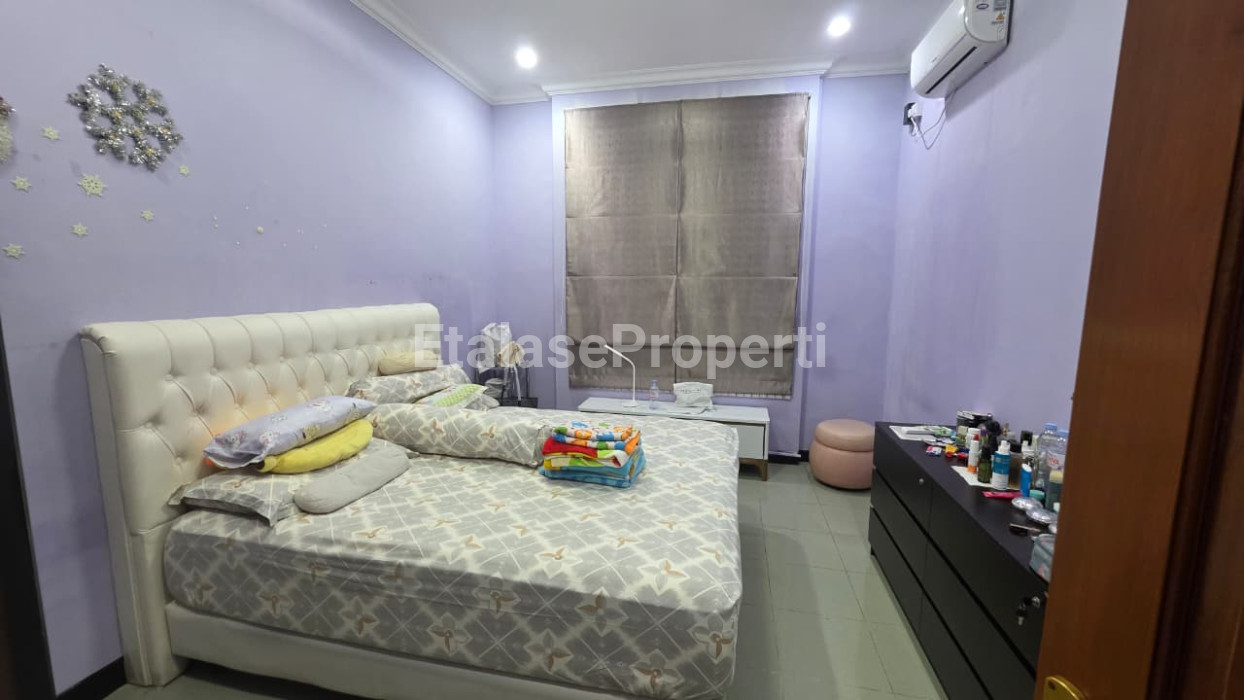 Foto properti *Dijual Rumah Dharmahusada Regency* 6
