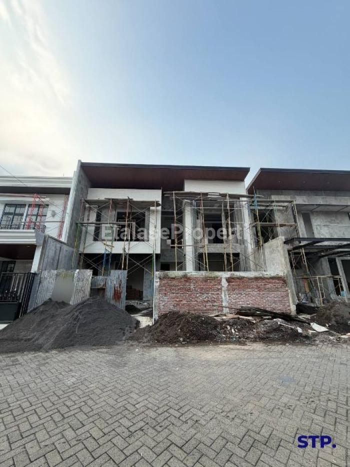 Foto properti INDEN NOW - Rumah Mewah Lebar 12 Di Galaxi Bumi Permai Araya Tahap 2 2