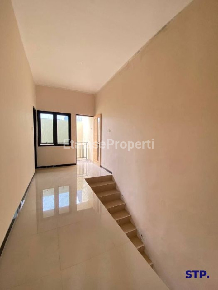 Foto properti Rumah Baru Minimalis Di Perumahan Darmo Harapan Indah 5