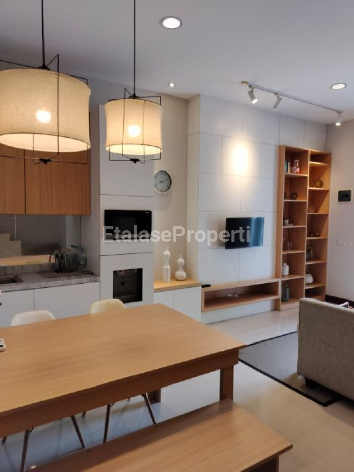 Foto properti Dijual Rumah Di Pantai Mentari Furnished Dekat Kenjeran Pakuwon City 1
