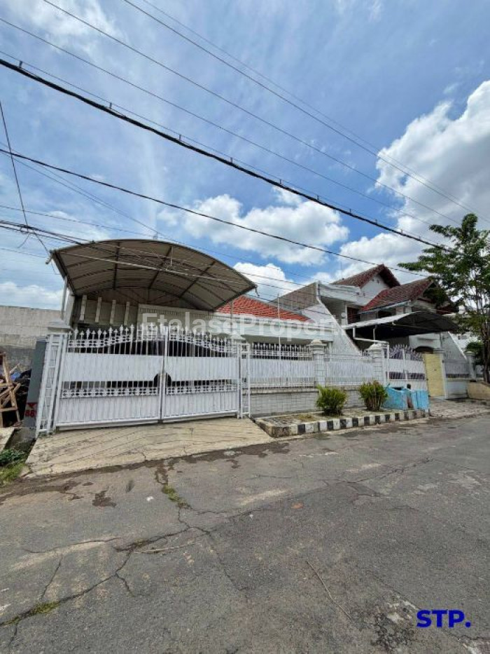 Foto properti Rumah 1 Lantai Siap Huni Di Dharmahusada Indah Barat 5