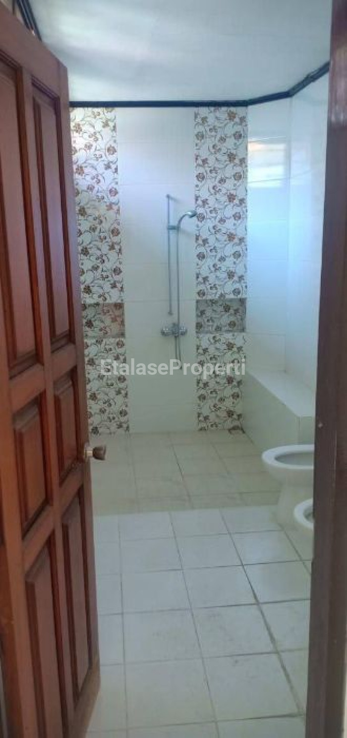 Foto properti Rumah 1 Lantai Siap Huni Di Dharmahusada Indah Barat 10