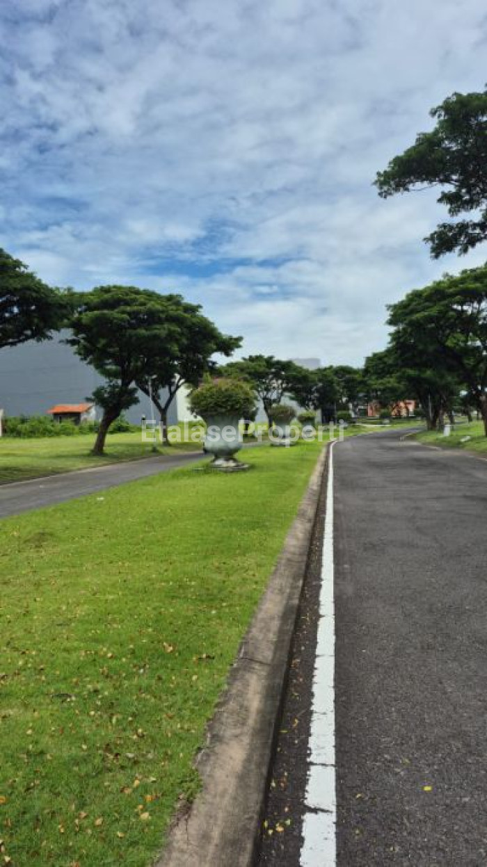 Foto properti DIJUAL  KAVLING North Emerald Mansion (Second Road) 1