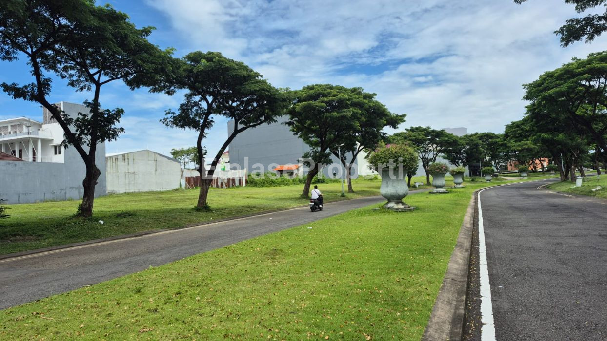 Foto properti DIJUAL  KAVLING North Emerald Mansion (Second Road) 3