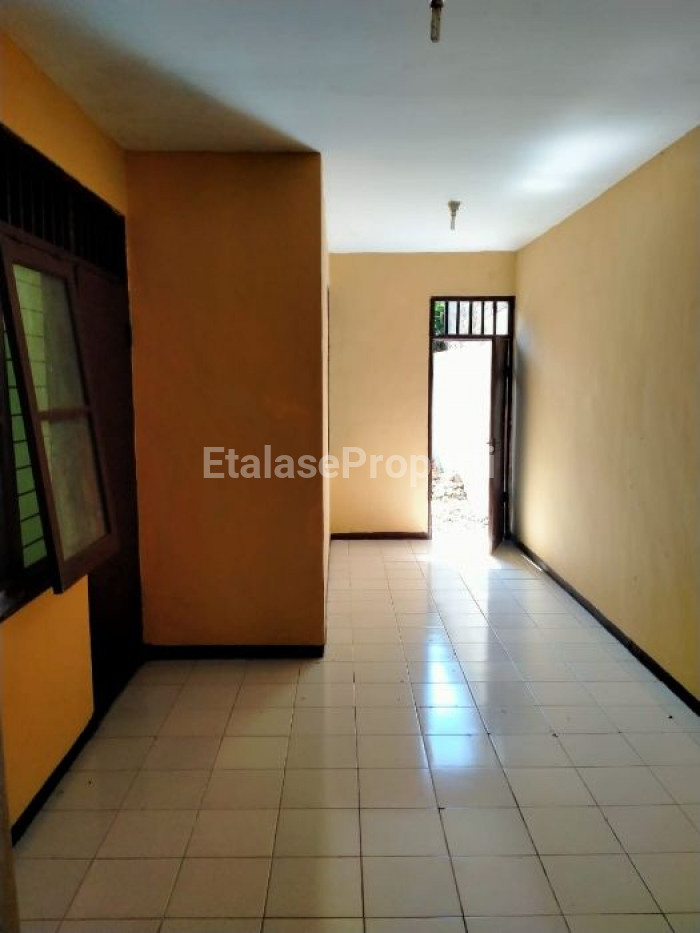 Foto properti Dijual Rumah + Tanah Kosong Candi Mutiara Citra Asri Sidoarjo Dkt Kota 4