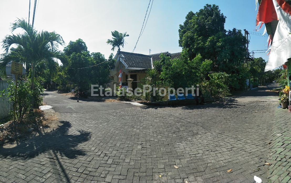 Foto properti Dijual Rumah + Tanah Kosong Candi Mutiara Citra Asri Sidoarjo Dkt Kota 1