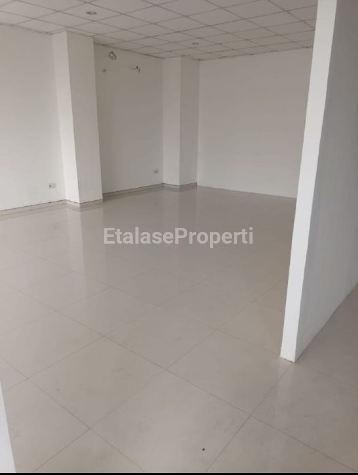 Foto properti *Disewakan Perkantoran Dekat Pelabuhan (nol Jalan)   Bangunan 3 Lantai 2