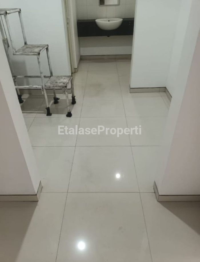 Foto properti *Disewakan Perkantoran Dekat Pelabuhan (nol Jalan)   Bangunan 3 Lantai 7