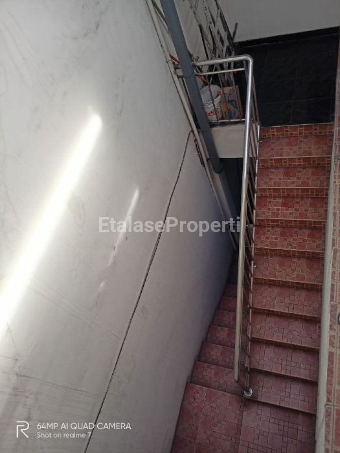 Foto properti Dijual Rumah / Ruko Jalan Kenjeran (nol Jalan) , Full Furnished, Cocok Untuk Tinggal Maupun Usaha 3